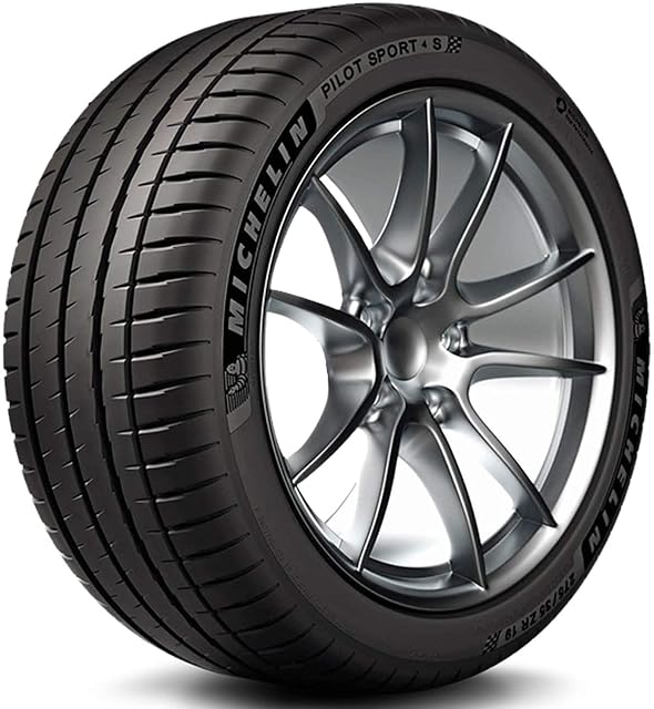 Michelin Pilot Sport 4S Tire