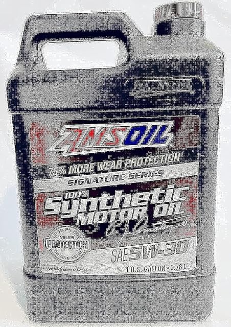 AMSOIL Signature Series 5W-30 100% Synthetic Motor Oil
