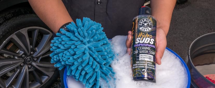 Chemical Guys HydroSuds Ceramic Shine High Foaming Car Wash Soap — image 10