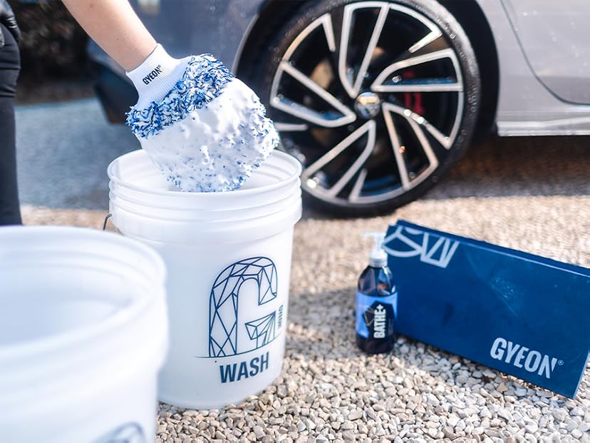 Gyeon Q²M Bathe+ Ceramic-Infused Car Wash Shampoo — image 2