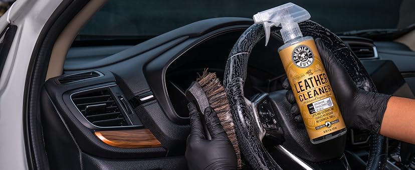 Chemical Guys Colorless and Odorless Leather Cleaner — image 4