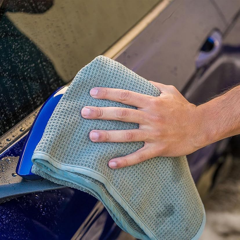 Chemical Guys Waffle Weave Glass and Window Microfiber Towel — image 4