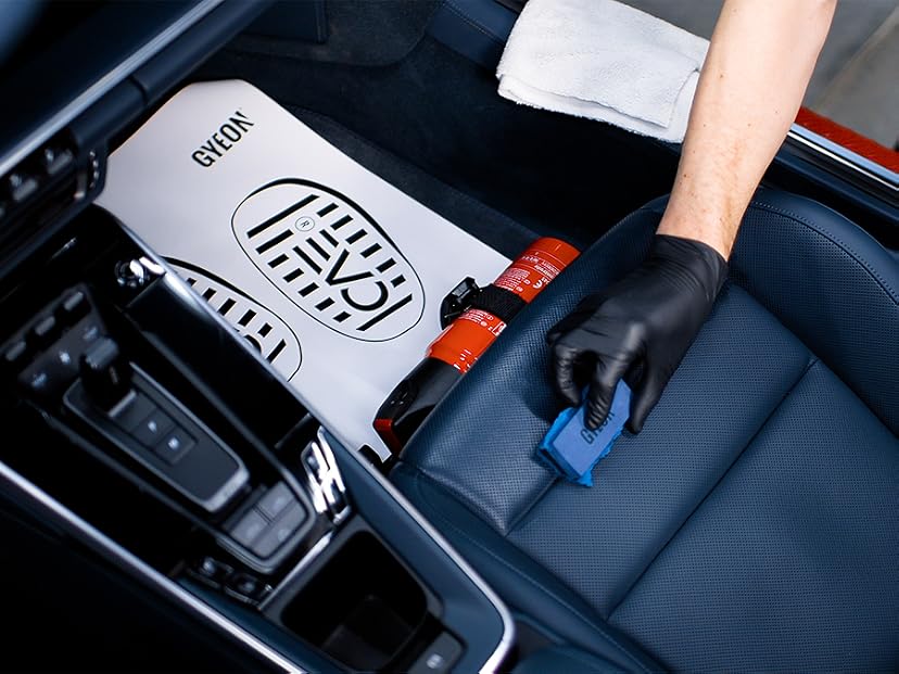 Gyeon Q² LeatherShield EVO (50 mL) — image 12