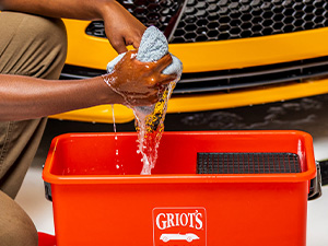 Griot's Garage Ultimate Wash Bucket II — image 2