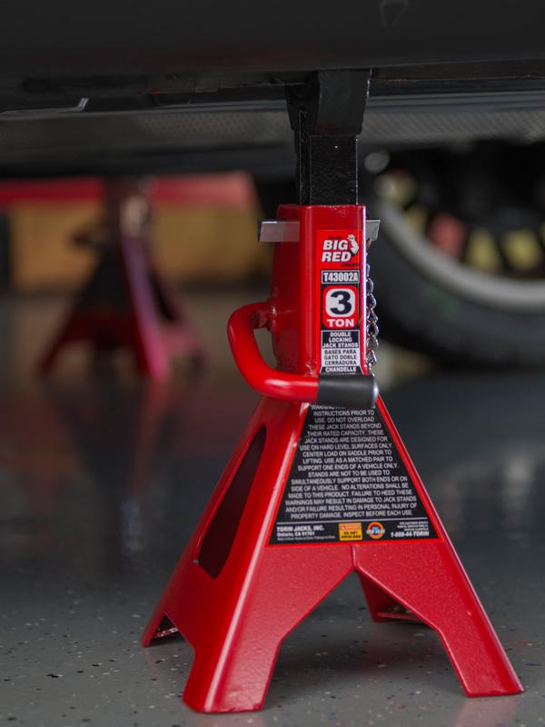 Torin (BIG RED) BIG RED T43002A 3-Ton Double Locking Jack Stands — image 2