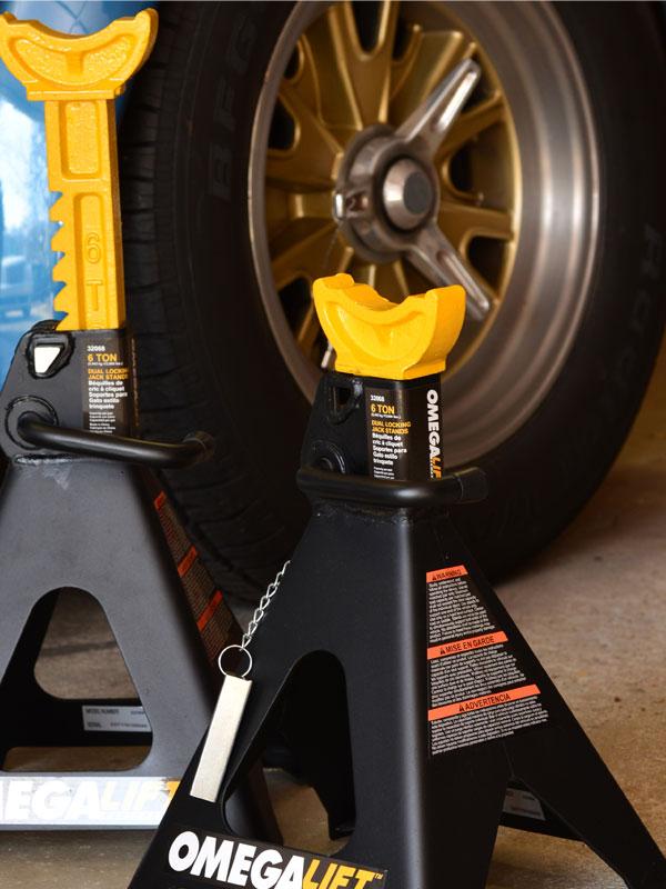 Omega Lift Equipment JZ060 6 Ton Dual Locking Jack Stands — image 2