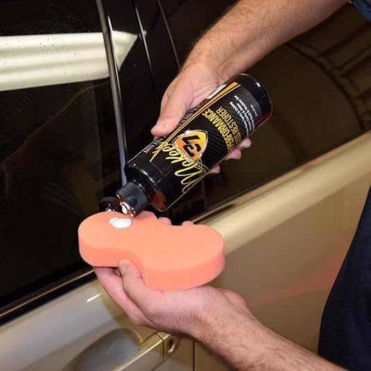 McKee's 37 High Performance Glass Restorer — image 4